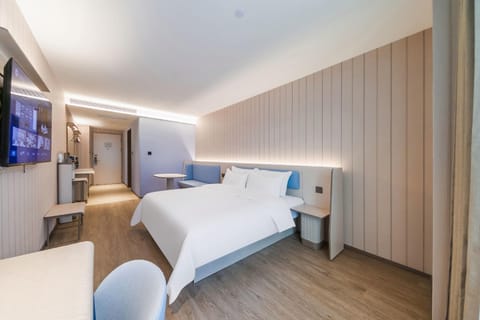 Hanting Hotel Langfang Convention Center Hualian Xiangbai Hotel in Tianjin