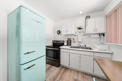 CedarWood Inn Inn in Flat Rock