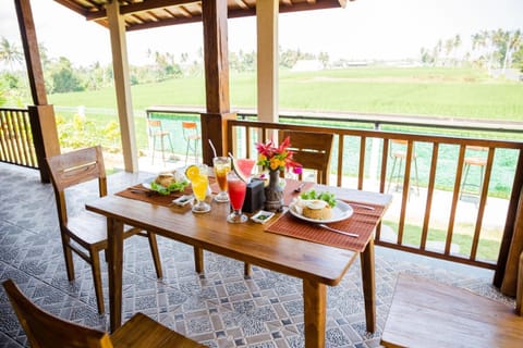 Victory Munggu Bed and Breakfast in Kediri