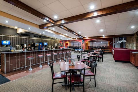 Apm Inn & Suites Hotel in Hagerstown