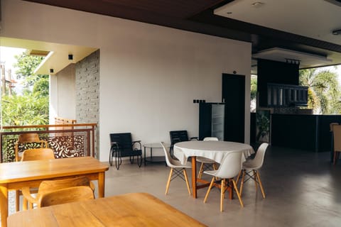 Hi Cube Hostel Hostel in North Kuta