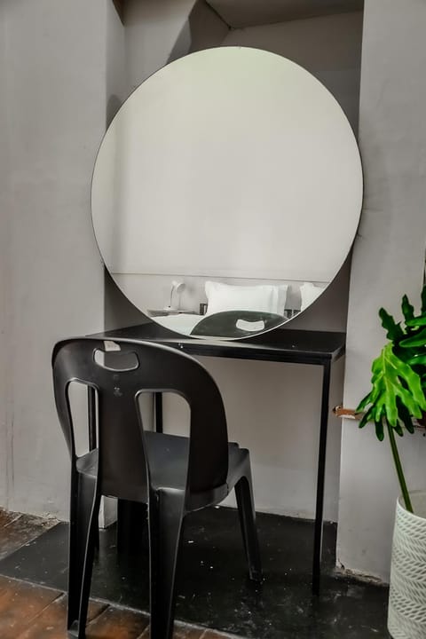 Electric Jackal Capsule hotel in Cape Town