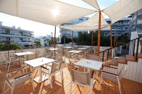 Bliss Hotel Hotel in Ksamil