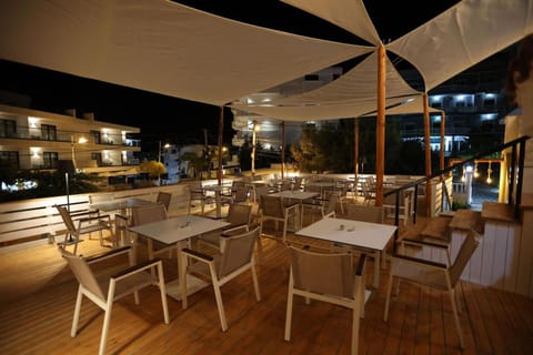 Bliss Hotel Hotel in Ksamil