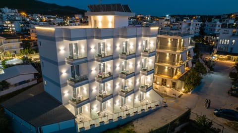 ADMIRO Hotel Hotel in Ksamil