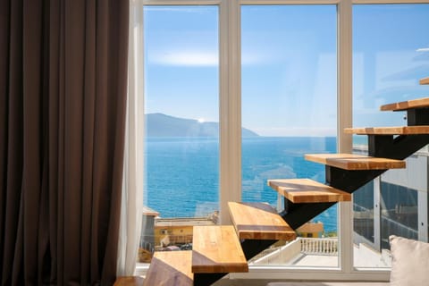 Toto Hotel & Apartments Hotel in Vlorë