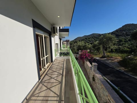 Olivet Hotel Hotel in Vlorë