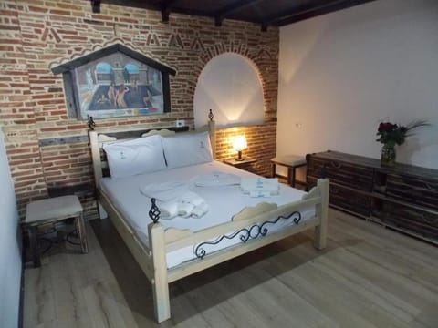 Sunset Suites Hotel in Sarandë