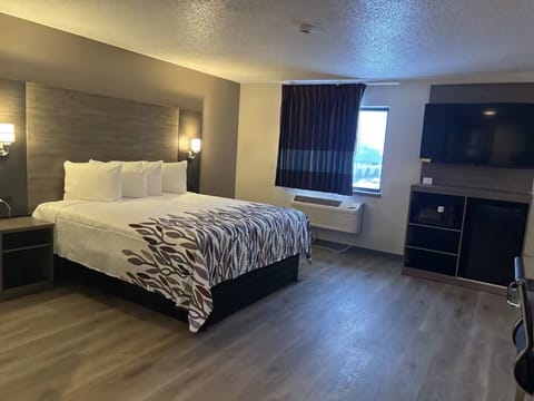 Quality Inn & Suites East Point - Atlanta Area Hotel in College Park