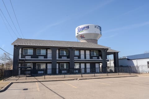Executive Inn of Arlington, Near AT&T Stadium Motel in Arlington