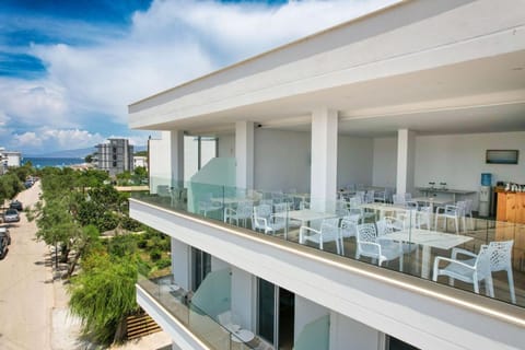 Otto Hotel Hotel in Ksamil