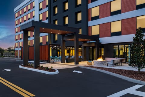 Home2 Suites by Hilton Riverview Tampa Hotel in Riverview