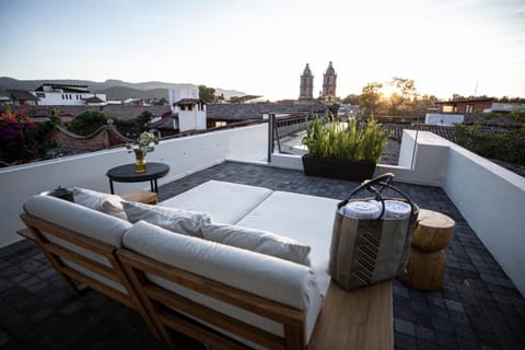 La Casa Rodavento - Adults only Hotel in Valle de Bravo