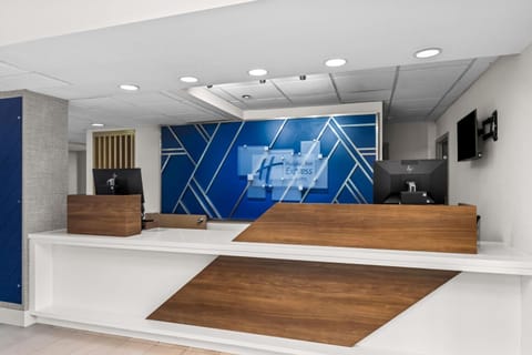 Holiday Inn Express & Suites Austin SW - Sunset Valley By IHG Hotel in Sunset Valley