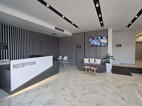 Sunlight Hotel Hotel in Ksamil