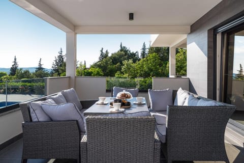 Luxury Villa with Pool and Jacuzzi Resort in Šibenik-Knin County, Croatia