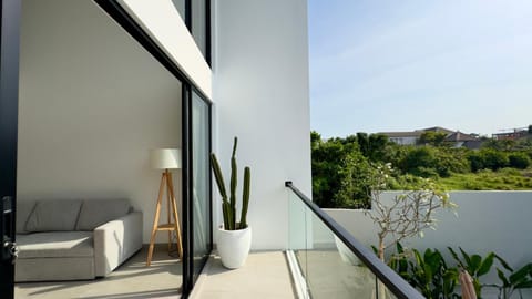 The R Apartments Pererenan Hotel in North Kuta