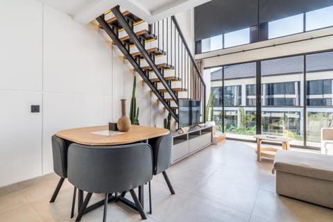 The R Apartments Pererenan Hotel in North Kuta