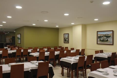 Hotel Dom Afonso - Moncão Hotel in Viana do Castelo District, Portugal