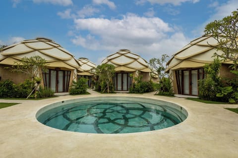 Nuanu Suites & Accommodations Hotel in Kediri