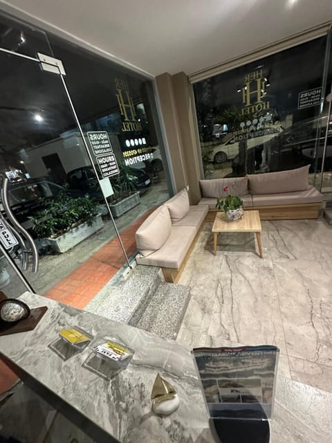 Hotel HER Hotel in Vlorë