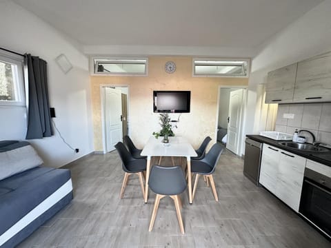 Zaliv Apartments Apartment hotel in Kotor Municipality