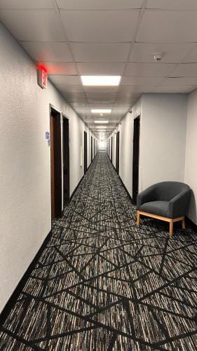 BlissPoint Inn & Suites, Northwood Hotel in Toledo