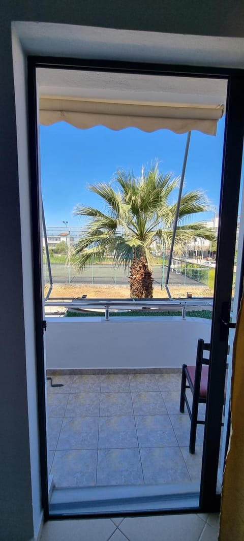 2 Palmat Hotel Hotel in Ksamil