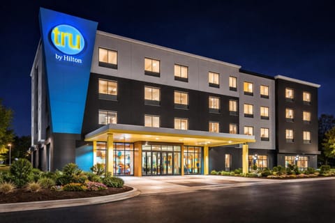 Tru by Hilton Hagerstown Hotel in Hagerstown