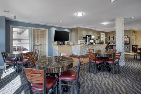 SureStay Plus by Best Western Mountain View Hotel in Los Altos