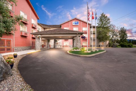 Best Western Rocky Mountain Lodge Hotel in Whitefish
