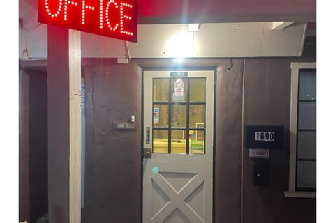 Garden Motel Redwood City CA Hotel in Menlo Park