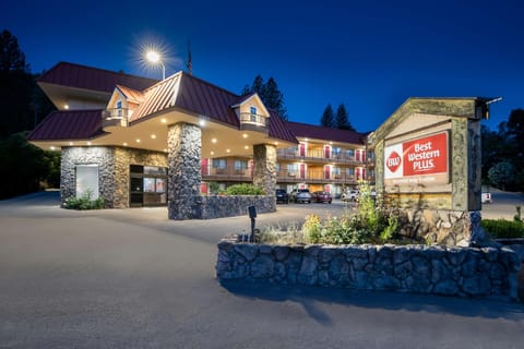 Best Western Plus Yosemite Way Station Motel Hotel in Mariposa