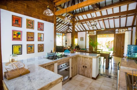 Lata Lama Lodge in Buleleng