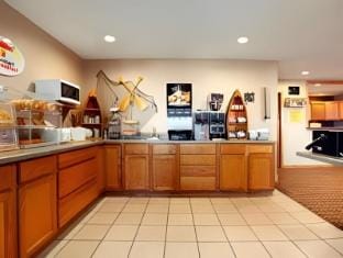 FairBridge Inn & Suites Spearfish Hotel in Spearfish