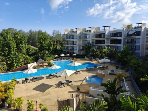 Dewa 1302 Poolside Resort  Spacious 2 Bedroom Resort in Mai Khao