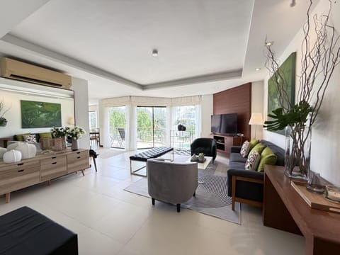 Dewa 1302 Poolside Resort  Spacious 2 Bedroom Resort in Mai Khao