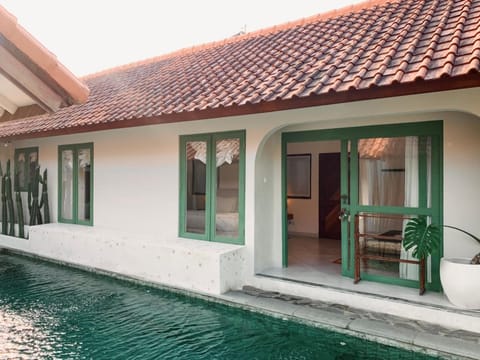 Happy Together By Kresna Hospitality Hotel in Kuta