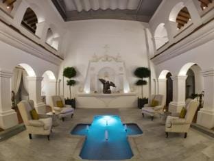 Ébano by PB Inn in Oaxaca