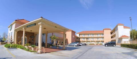 Mid City Inn & Suites Pico Rivera Hotel in Downey