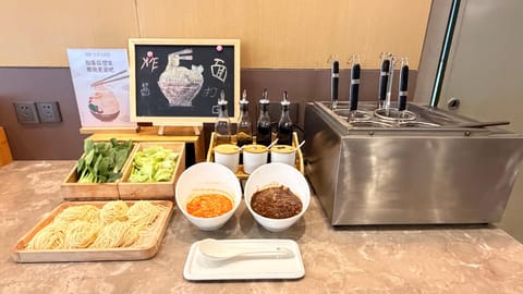 Home Inn Neo - Langfang Convention Center University Town Air Terminal Store Hotel in Tianjin