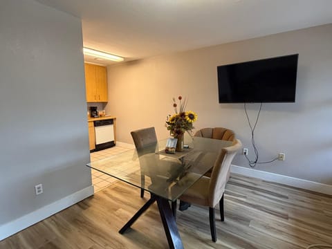 Mountain House Motor Inn Gatlinburg Motel in Gatlinburg