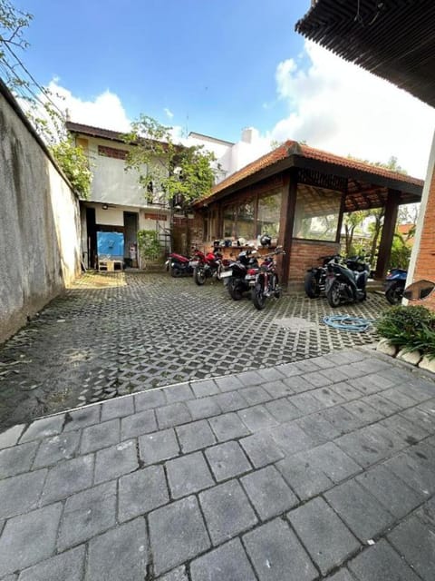 Villa Paving Hotel in North Kuta