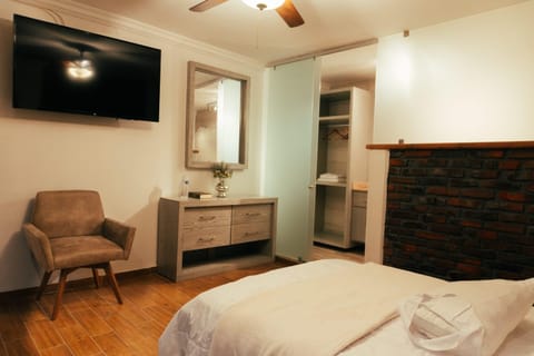 Hotel Boutique Casa Carmona Vive Tu Experiencia  Hotel in Santiago de Queretaro