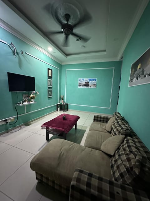 RSyifaris ZH Homestay D'Serai Wangi Resort in Kotor Municipality