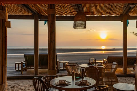 Apsara Beachfront Resort & Villa Resort in Khuekkhak