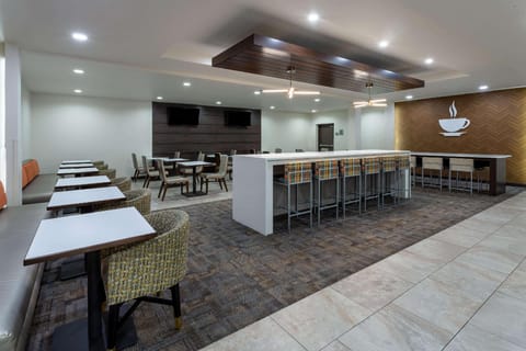 Wingate by Wyndham Wisconsin Dells Hotel in Lake Delton