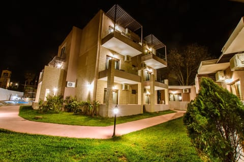 Gregory Comfort Hotel Hotel in Crete