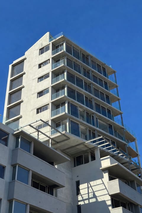 Horizon Aparthotel by Totalstay Hotel in Sea Point