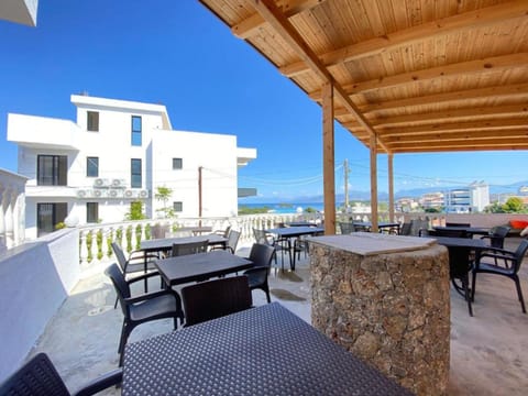 Black Pearl Hotel Hotel in Ksamil